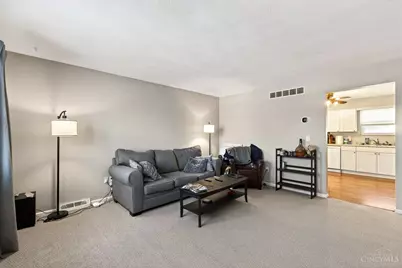 816 Hartz Drive, Lebanon, OH 45036 - Photo 3