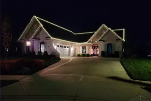 802 Pebble Pl, Tipp City, OH 45371 - Photo 51