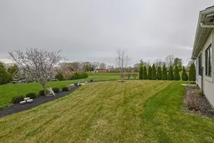 802 Pebble Pl, Tipp City, OH 45371 - Photo 41