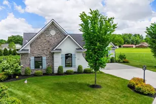 802 Pebble Pl, Tipp City, OH 45371 - Photo 55