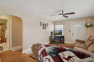 1091 Tiffin Ave, Hamilton, OH 45015 - Photo 9