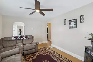 1091 Tiffin Ave, Hamilton, OH 45015 - Photo 7