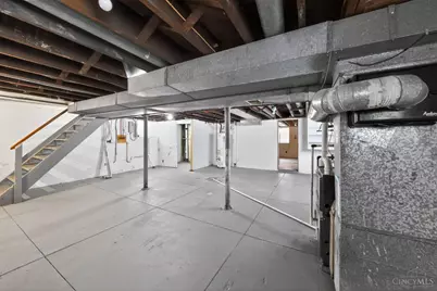 2867 Shaffer, Cincinnati, OH 45211 - Photo 23