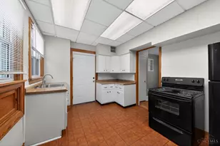 2867 Shaffer, Cincinnati, OH 45211 - Photo 11