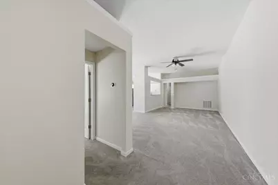 6246 Lake Springs, Mason, OH 45040 - Photo 7