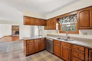7271 Cherrywood Ln, West Chester, OH 45069 - Photo 11