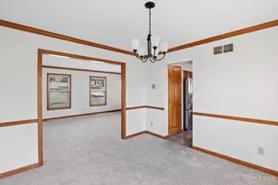 7271 Cherrywood Ln, West Chester, OH 45069 - Photo 9