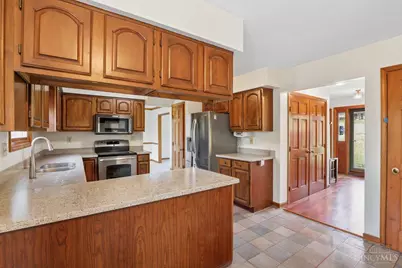 7271 Cherrywood Lane, West Chester, OH 45069 - Photo 13