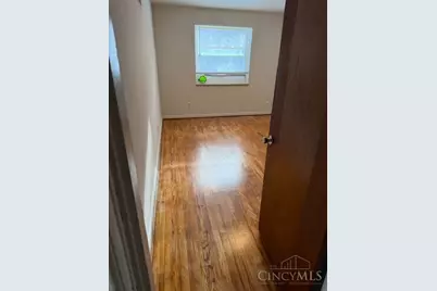 9496 Reading #4, Reading, OH 45215 - Photo 3