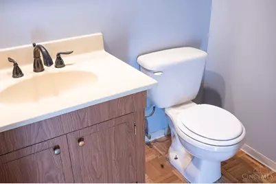 10737 Silverbrook Drive, Springfield Township, OH 45240 - Photo 17