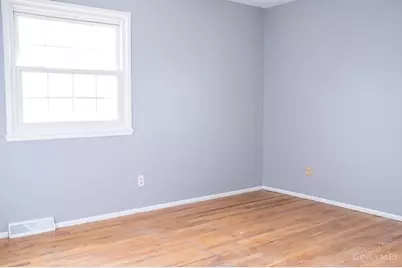 10737 Silverbrook Drive, Springfield Township, OH 45240 - Photo 23