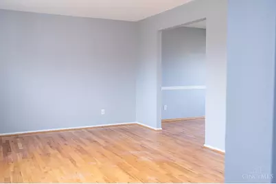 10737 Silverbrook Drive, Springfield Township, OH 45240 - Photo 25