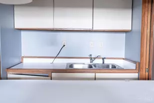 10737 Silverbrook Dr, Springfield Township, OH 45240 - Photo 15