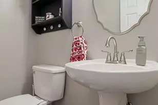 6864 Ruwes Oak Dr, Green Township, OH 45248 - Photo 27