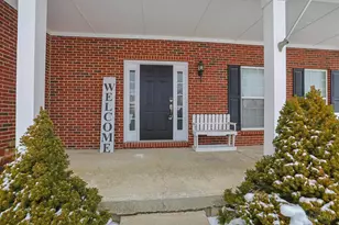 6864 Ruwes Oak Dr, Green Township, OH 45248 - Photo 7