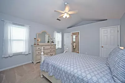 241 Hartford Court, Hamilton Township, OH 45039 - Photo 21