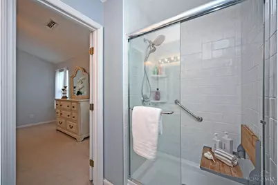 241 Hartford Court, Hamilton Township, OH 45039 - Photo 25