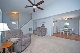 241 Hartford Ct, Hamilton Township, OH 45039 - Photo 9