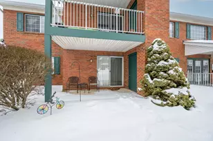 9631 Crosley Farm Dr, Colerain Township, OH 45251 - Photo 5