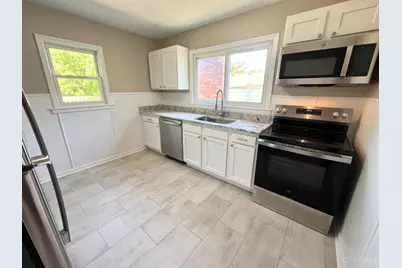 365 Sunset Drive, South Lebanon, OH 45065 - Photo 3