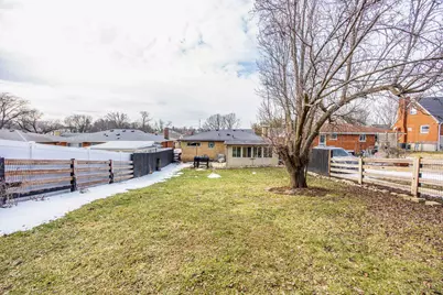 1320 Thurnridge Drive, Reading, OH 45215 - Photo 7