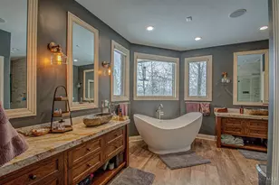 9428 Old Bridge Dr, Washington Twp, OH 45458 - Photo 25