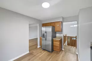 1632 Forester Dr, Springfield Township, OH 45240 - Photo 11