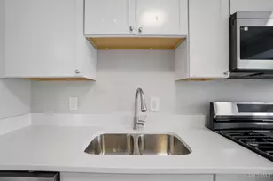 10240 Panola Dr, Woodlawn, OH 45215 - Photo 11