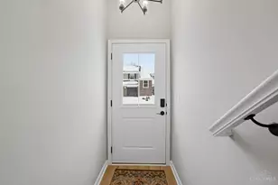 5882 Parkview Ln, Miami Township, OH 45150 - Photo 5