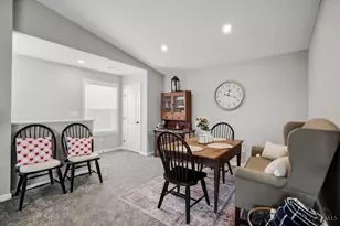 5882 Parkview Ln, Miami Township, OH 45150 - Photo 13