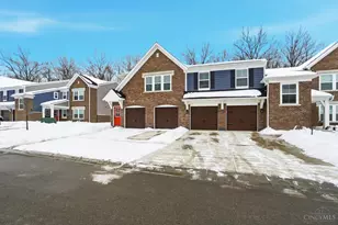 5882 Parkview Ln, Miami Township, OH 45150 - Photo 3