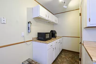 906 Garnoa Drive, Springfield Township, OH 45231 - Photo 15