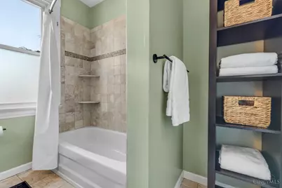 1565 Reid Avenue, Cincinnati, OH 45224 - Photo 35
