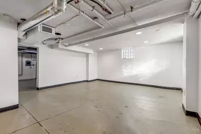 1565 Reid Avenue, Cincinnati, OH 45224 - Photo 39