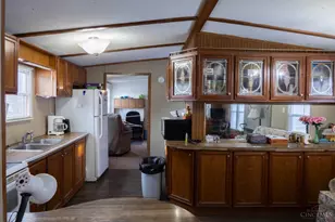 7139 Highland Trail E, Paint Township, OH 45133 - Photo 5