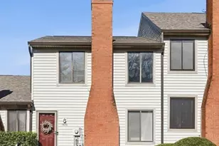 7626 Granby Way, West Chester, OH 45069 - Photo 1