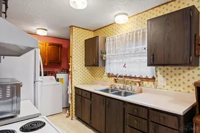 6604 Fascination Way, Paint Township, OH 45133 - Photo 15