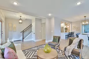 2718 Minot Ave, Cincinnati, OH 45209 - Photo 7