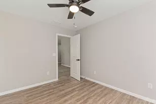 1236 Tupelo Dr, Franklin Township, OH 45171 - Photo 13