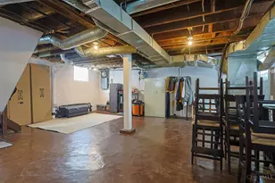 3743 Bank Ct, Cincinnati, OH 45211 - Photo 23