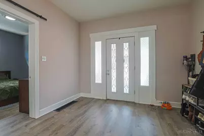 3743 Bank Court, Cincinnati, OH 45211 - Photo 5