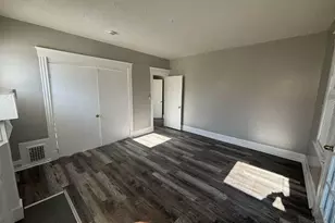 3671 Vine St, Cincinnati, OH 45220 - Photo 7