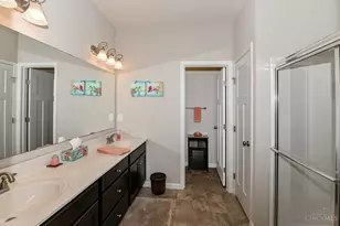 8041 Oakbridge Wy, Green Township, OH 45248 - Photo 33