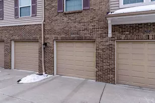 8041 Oakbridge Wy, Green Township, OH 45248 - Photo 43