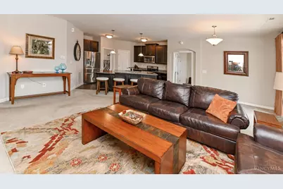 8041 Oakbridge Way #4-104, Green Township, OH 45248 - Photo 9