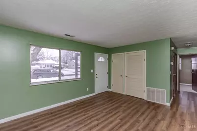 38 Lindway Drive, Fairborn, OH 45324 - Photo 3