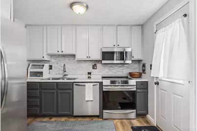 5725 Linden Drive, Miami Township, OH 45150 - Photo 13