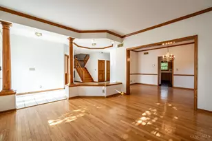 7977 Quail Meadow Ln, West Chester, OH 45069 - Photo 9