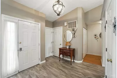 2434 Whisper Drive, Miamisburg, OH 45342 - Photo 7