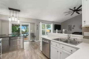 2434 Whisper Dr, Miamisburg, OH 45342 - Photo 17